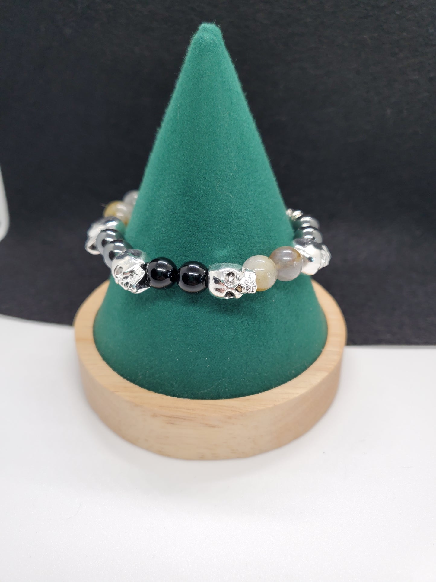 "Mystical Skull Bracelet" Womans