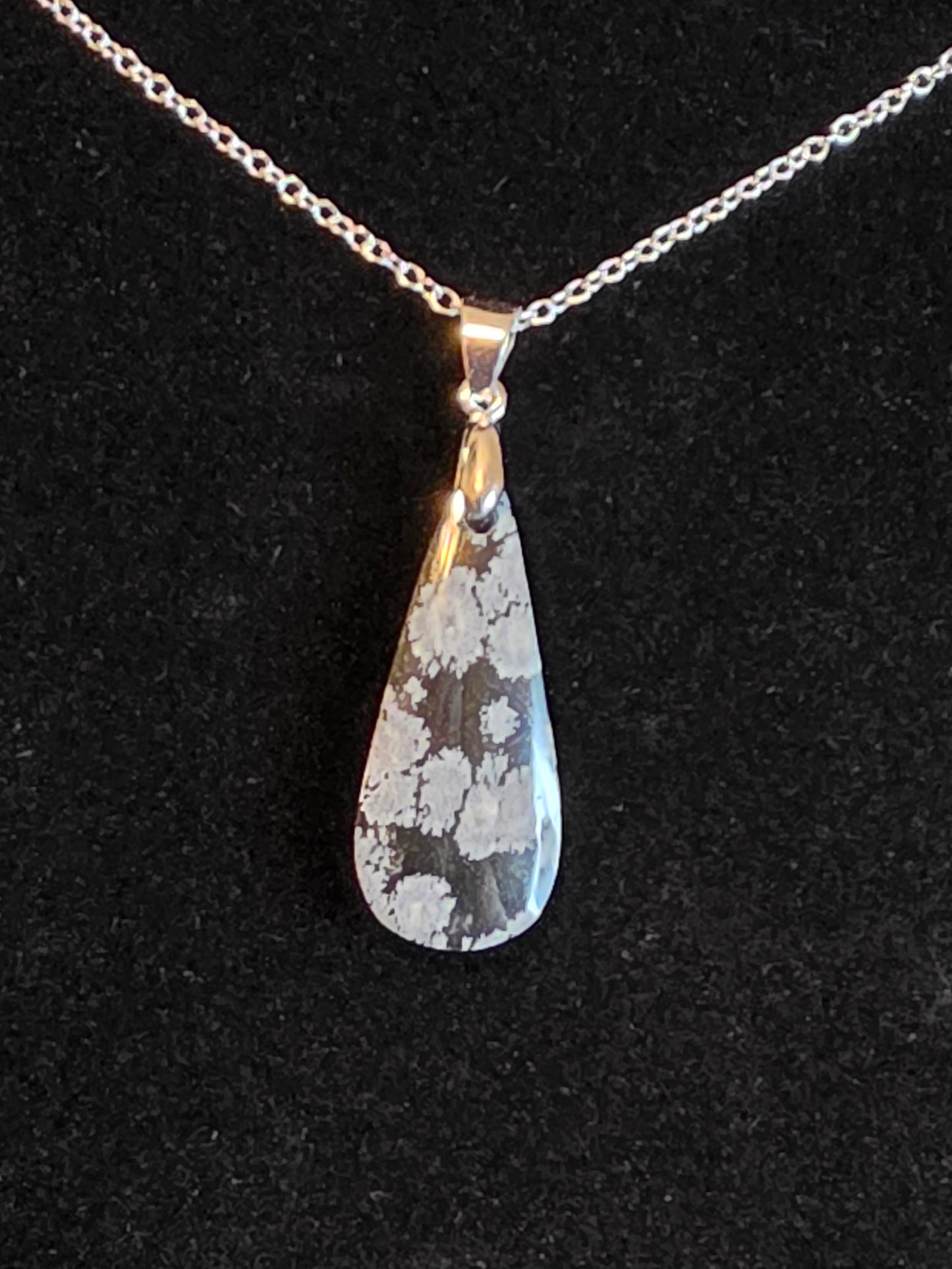 Elegant Obsidian: A Necklace that Captures Winter's Beauty - Cinnful Charms Jewelry