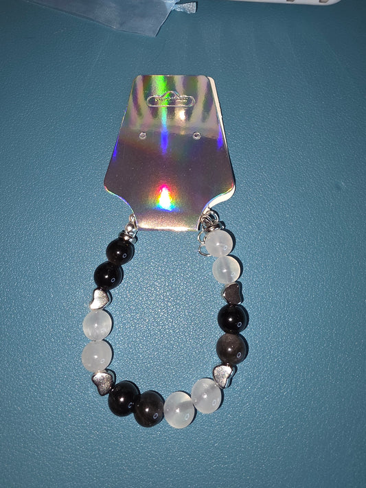 06/22- Courtney Live sales - Cinnful Charms Jewelry 